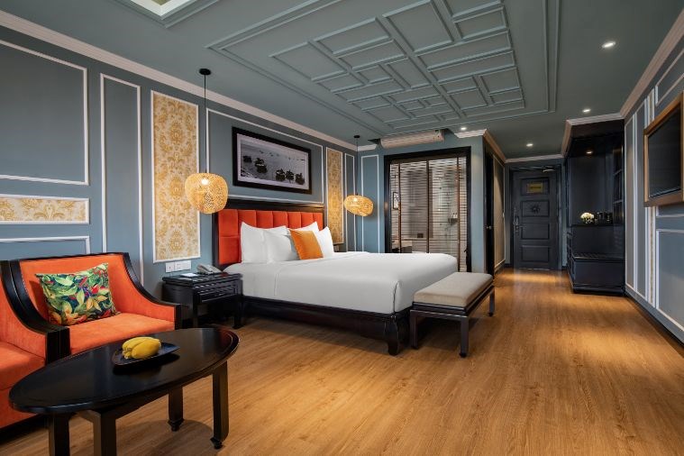 Phòng Deluxe Double River View Balcony